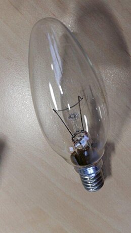 žárovka svíčka 40W čirá E14 230V