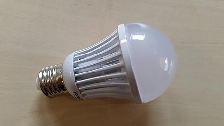 LED žárovka SMD24 LED,AC120-265V,12W