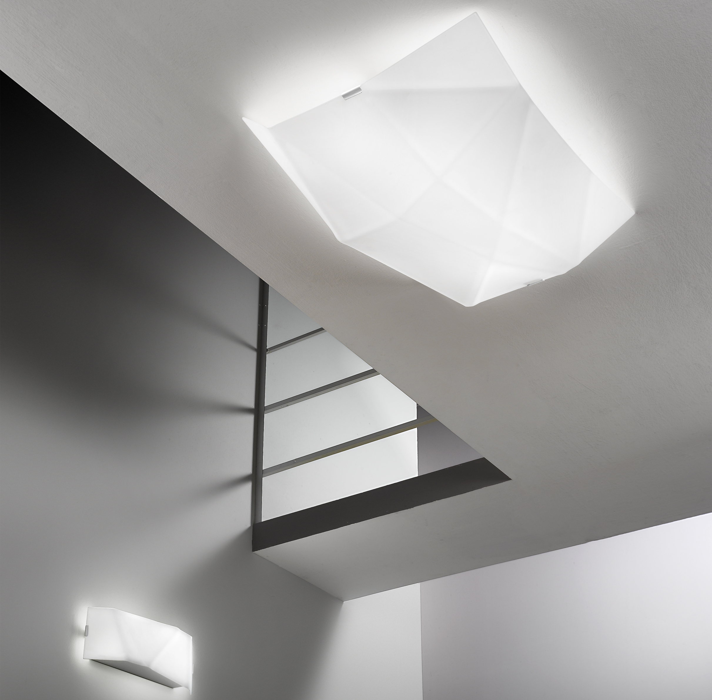 светильник mr magoo linea light. светильник настенный linea light. светильник linea. настенно-потолочный светильник linea light trek 7407. светильник linea light.